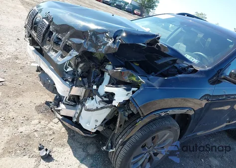 2021 Jeep Cherokee High Altitude 4X4 из США, поврежденный, VIN 1C4PJMDN8MD132074